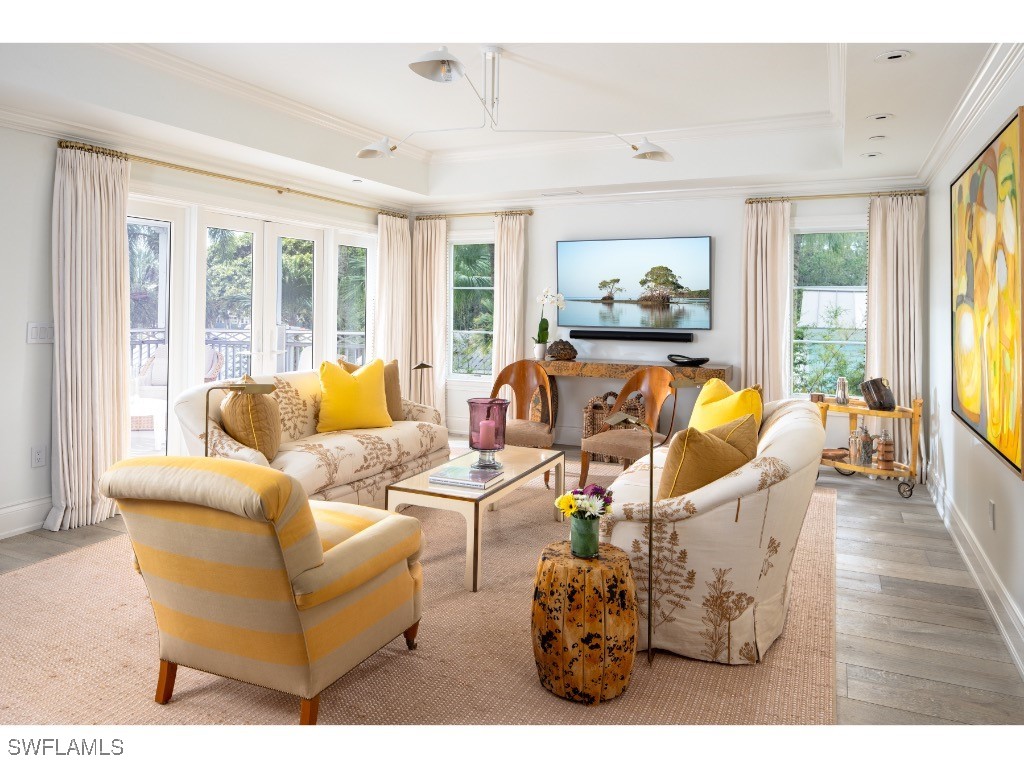 Lucaya Cay, Naples, FL Real Estate