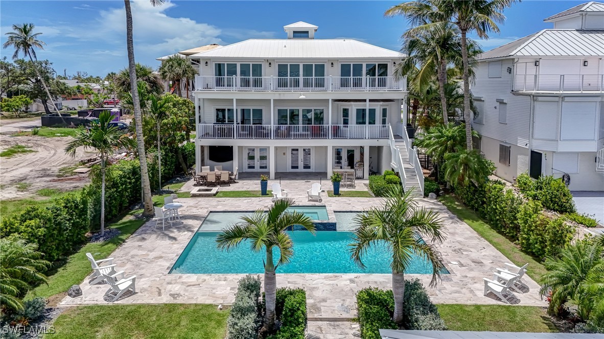 Gulf Island Manor, Fort Myers Beach, FL Real Estate
