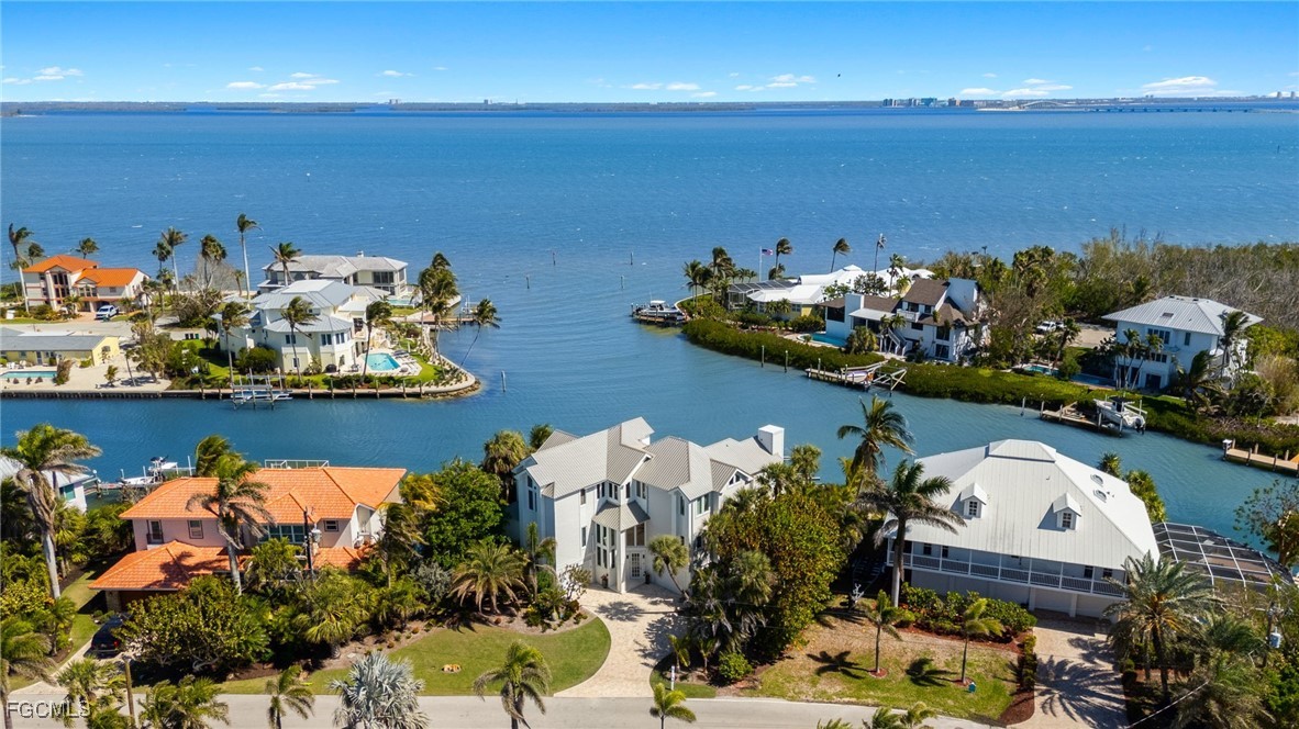 Sanibel Isles, Sanibel, FL Real Estate