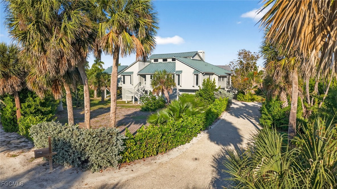 Gulf Pines, Sanibel, FL Real Estate