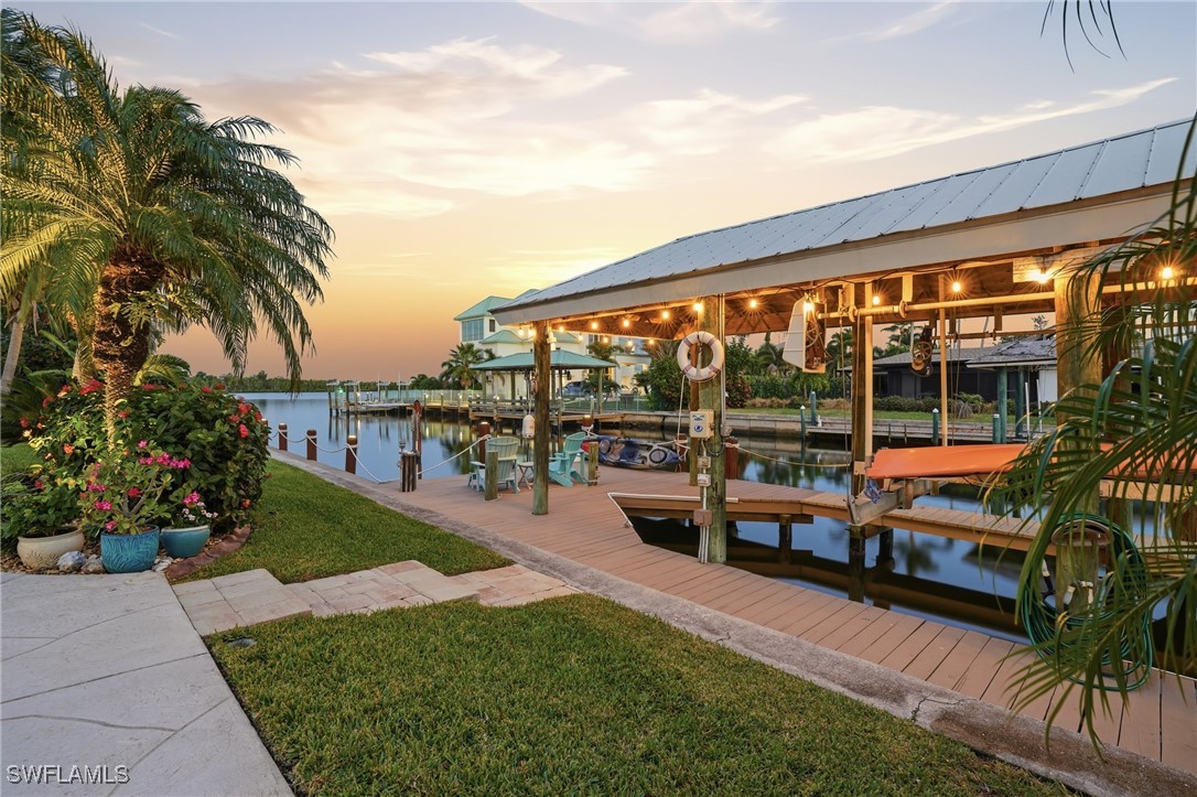 Glenview, Fort Myers Beach, FL Real Estate