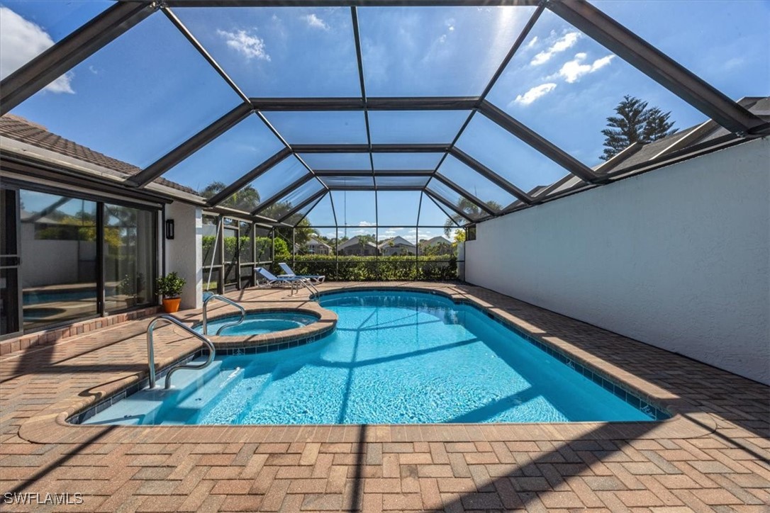 Lake Club Villas, Bonita Springs, FL Real Estate