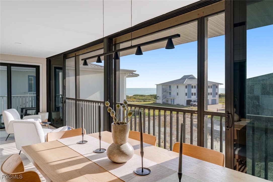 Sunset South Condo, Sanibel, FL Real Estate