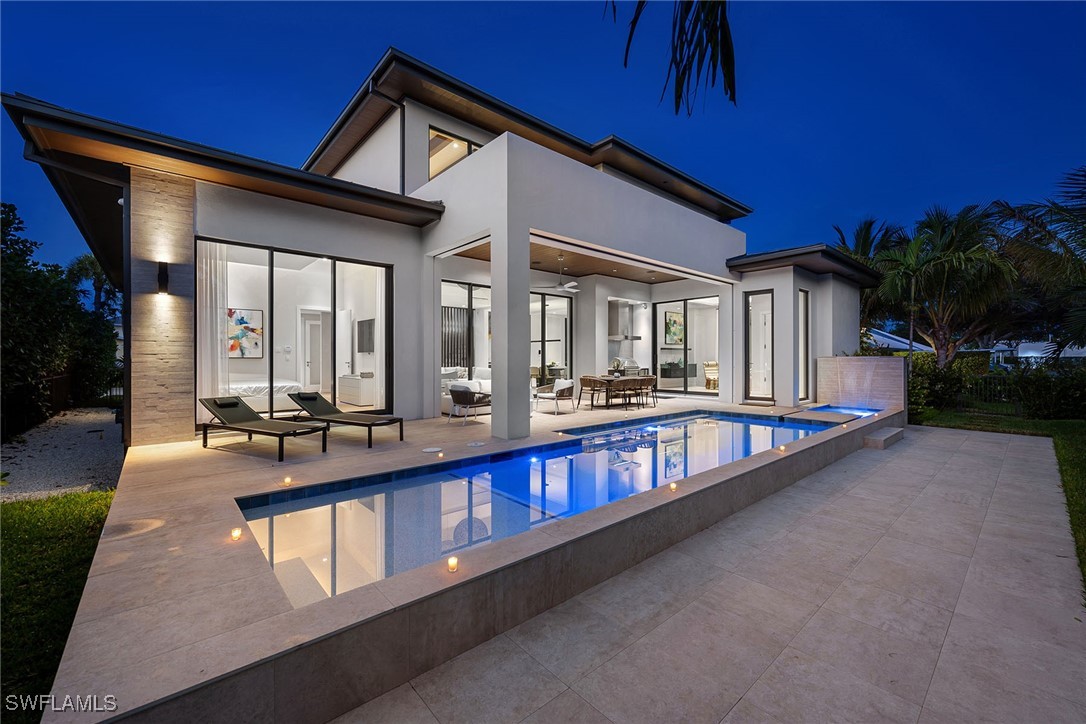 Ridge Lake, Naples, FL Real Estate