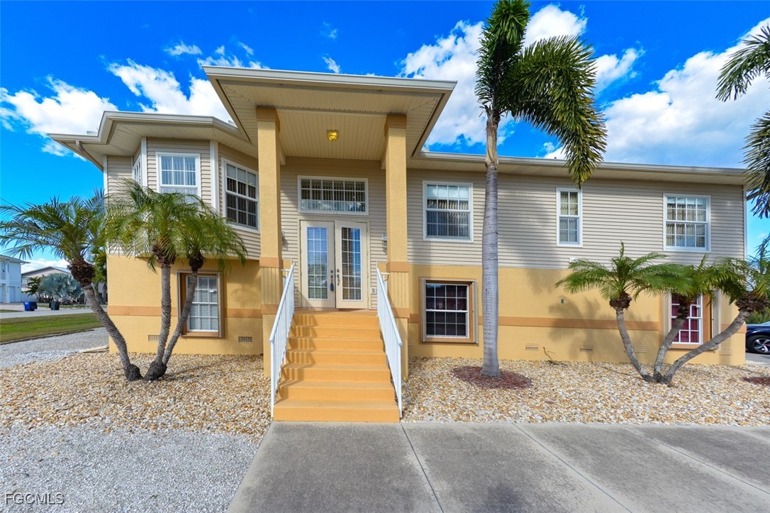 Flamingo Bayou Subd, Fort Myers Beach, FL Real Estate