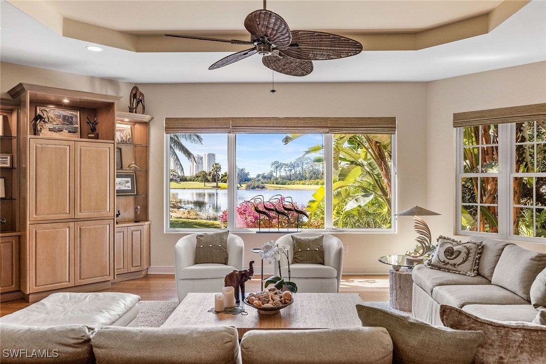 Pelican Landing, Bonita Springs, FL Real Estate