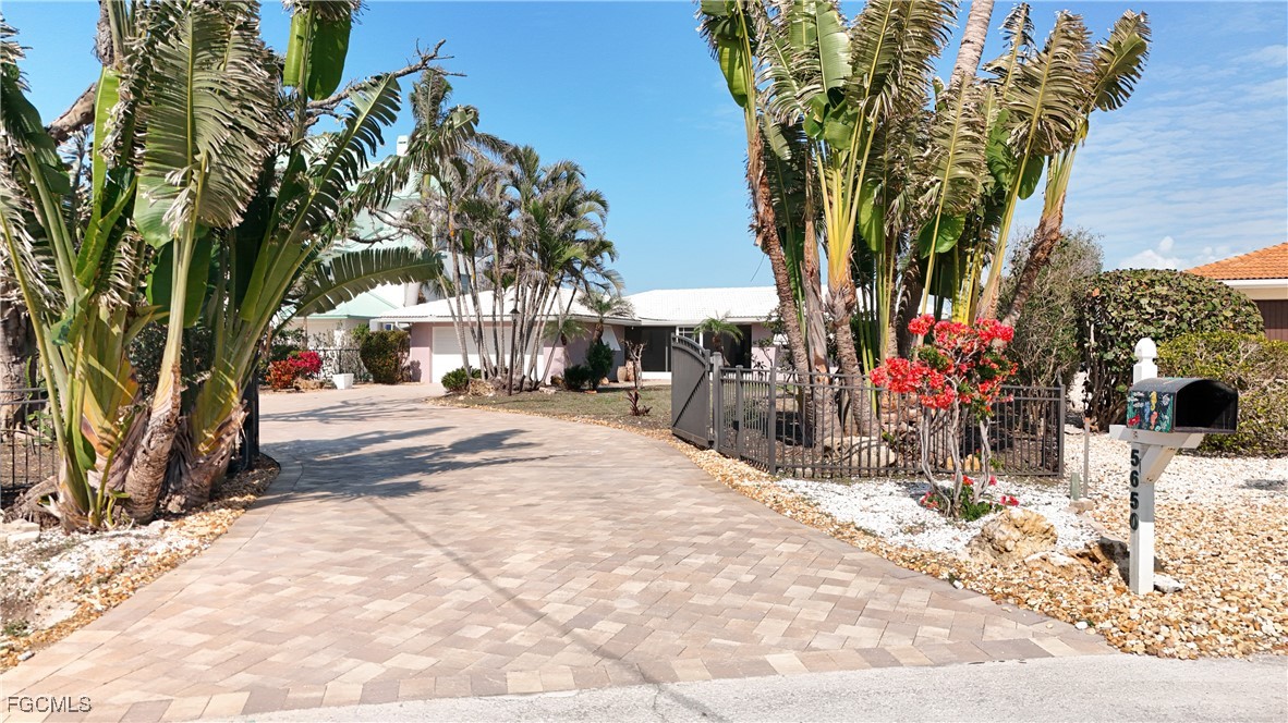 Holiday Heights, Fort Myers Beach, FL Real Estate