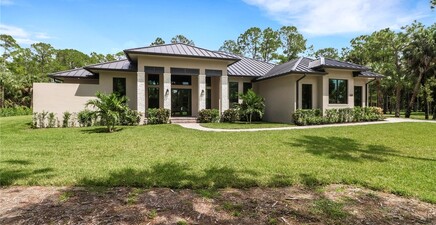 538 13th ST SW, Naples 34117, FL