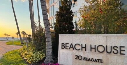 20 Seagate DR 703, Naples 34103, FL