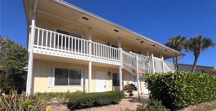 4601 Bayshore DR A1, Naples 34112, FL