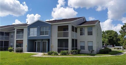 124 SANTA CLARA DR 15, Naples 34104, FL