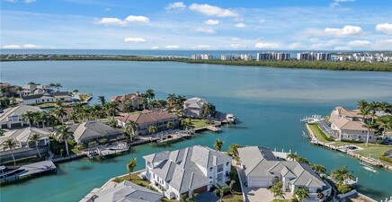 810 Elm CT, Marco Island 34145, FL