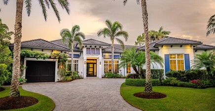 702 BOBWHITE LN, Naples 34108, FL