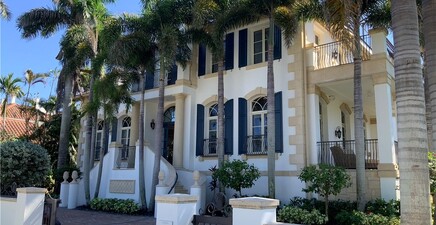 40 5th AVE S, Naples 34102, FL