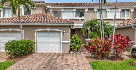 10013 Chiana CIR, Fort Myers 33905, FL
