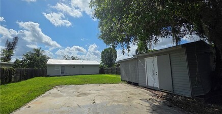 2248 Marina Park DR, Fort Myers 33905, FL