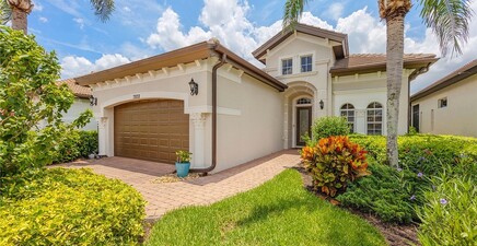 7828 Valencia CT, Naples 34113, FL