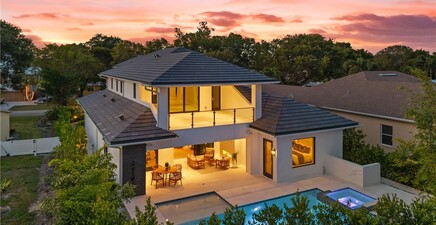 1120 10th AVE N, Naples 34102, FL