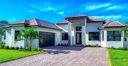 10021 Anthony Michael CIR, Bonita Springs 34135, FL