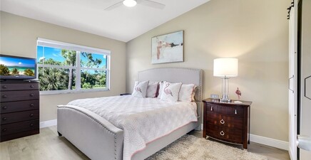 7360 Glenmoor LN 4301, Naples 34104, FL