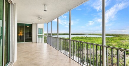 295 Grande WAY 405, Naples 34110, FL