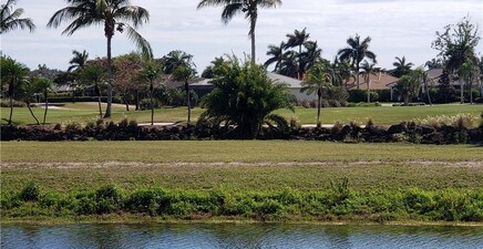 5435 Rattlesnake Hammock RD E-102, Naples 34113, FL