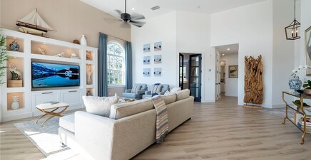 1540 Clermont DR F-305, Naples 34109, FL