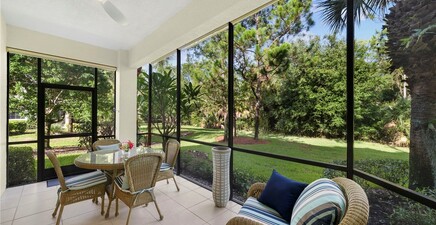 7837 Hawthorne DR 1101, Naples 34113, FL