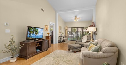 3370 10th ST N 1308, Naples 34103, FL