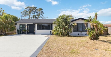 75 Virginia CT, Englewood 34223, FL