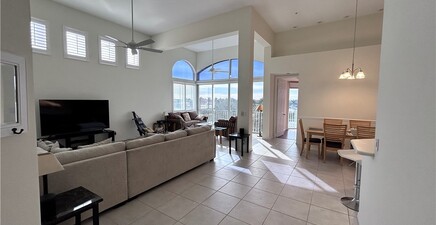 1530 Clermont DR 401G, Naples 34109, FL