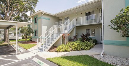 180 Furse Lakes CIR E8, Naples 34104, FL