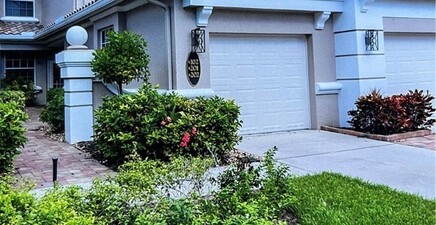 3975 Deer Crossing CT 102, Naples 34114, FL