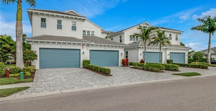 8944 Saint Lucia DR 101, Naples 34114, FL