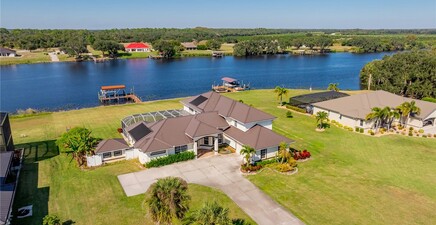 5276 River Blossom LN, Fort Denaud 33935, FL