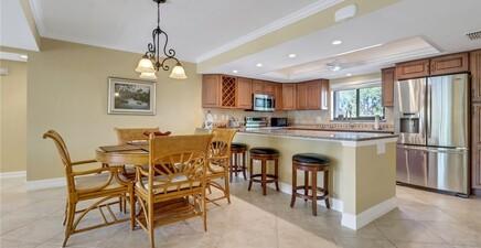 5015 Harbortown LN 204, Fort Myers 33919, FL