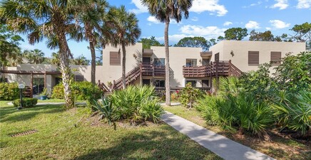 116 Pinebrook DR, Fort Myers 33907, FL