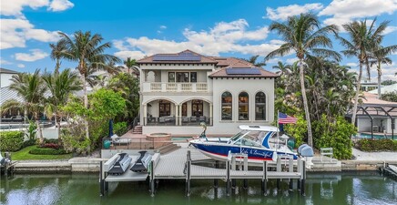 280 Egret AVE, Naples 34108, FL