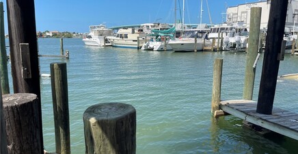 1138 Main ST, Fort Myers Beach 33931, FL