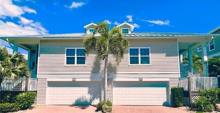 318 Angler DR 402, Goodland 34140, FL