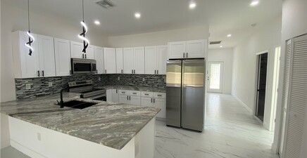 5444-5446 Billings ST, Lehigh Acres 33971, FL