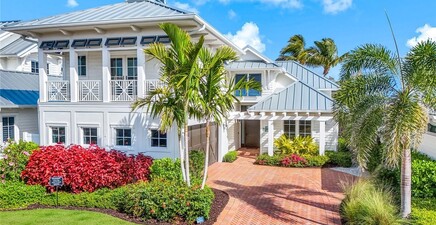 1463 2nd AVE S, Naples 34102, FL