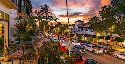 780 5th AVE S 3, Naples 34102, FL