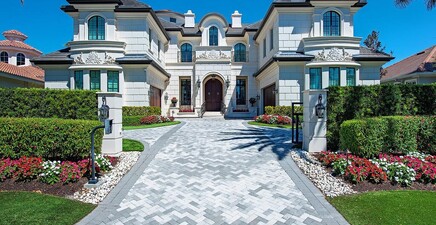 233 Mermaids Bight, Naples 34103, FL