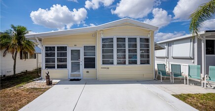 90 Lofty LN, North Fort Myers 33903, FL