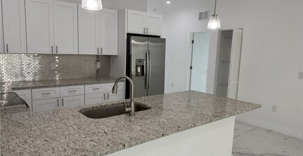 5253-5255 Centennial BLVD, Lehigh Acres 33971, FL