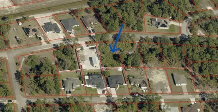 2615 Helen CIR, Lehigh Acres 33971, FL