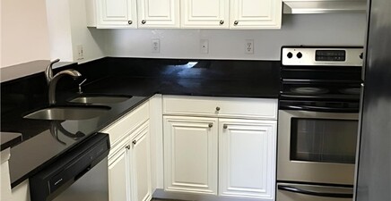 8255 Ibis Club DR 508, Naples 34104, FL