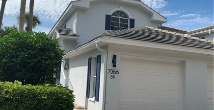 7066 Barrington CIR 201, Naples 34108, FL
