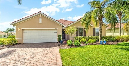 3200 Birch Tree LN, Alva 33920, FL